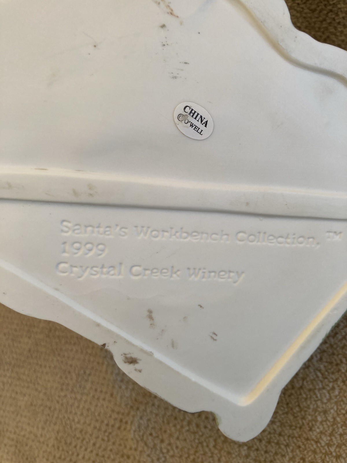 Santa’s Workbench CollectionCrystal Creek Winery 1999/Retired/unboxed A22