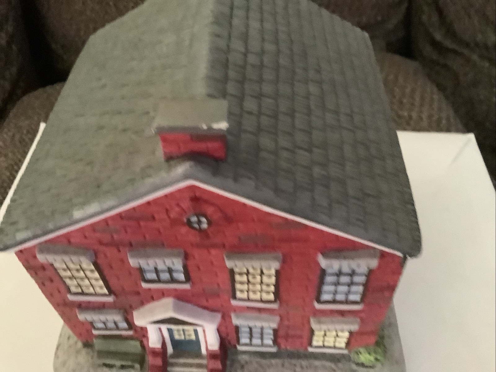 Hawthorne “Mayberry Schoolhouse” Lighted Christmas Cottage Rare READ