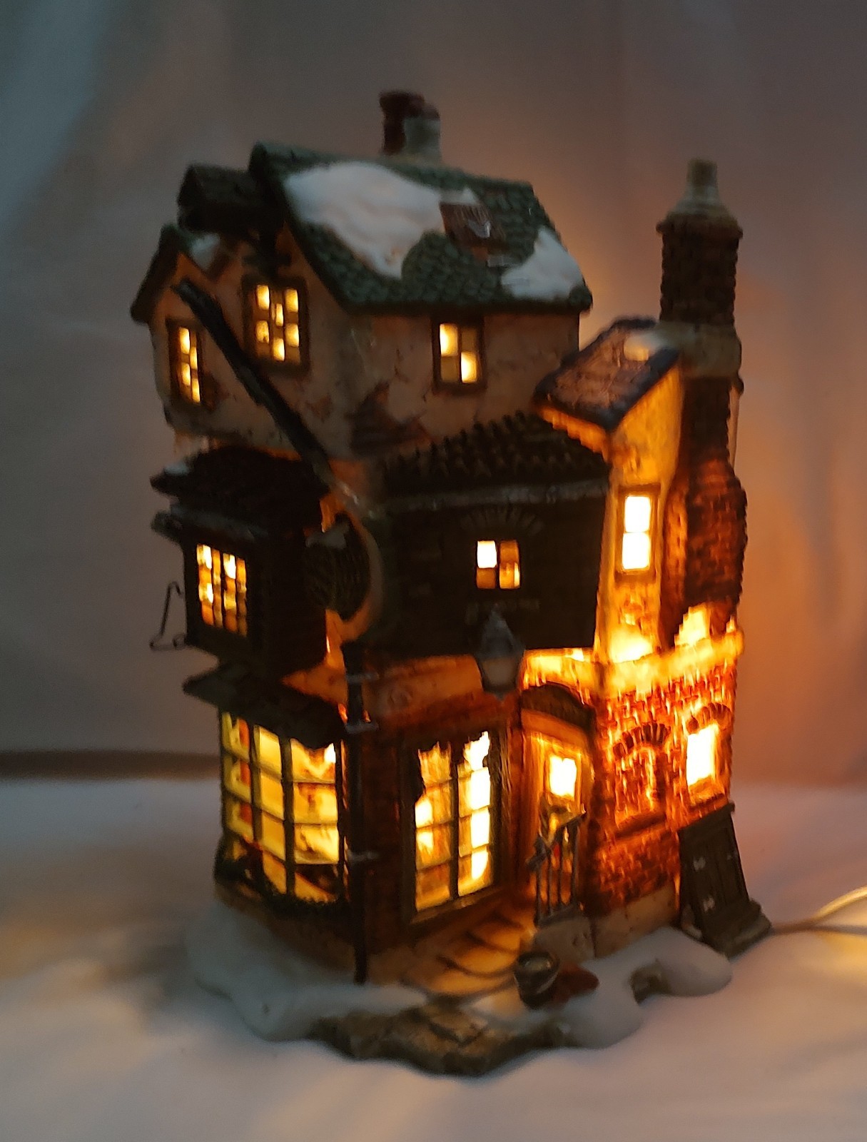 Dept 56 Dickens Village ‘Cratchit’s Corner’ A Christmas Carol 58486 2001