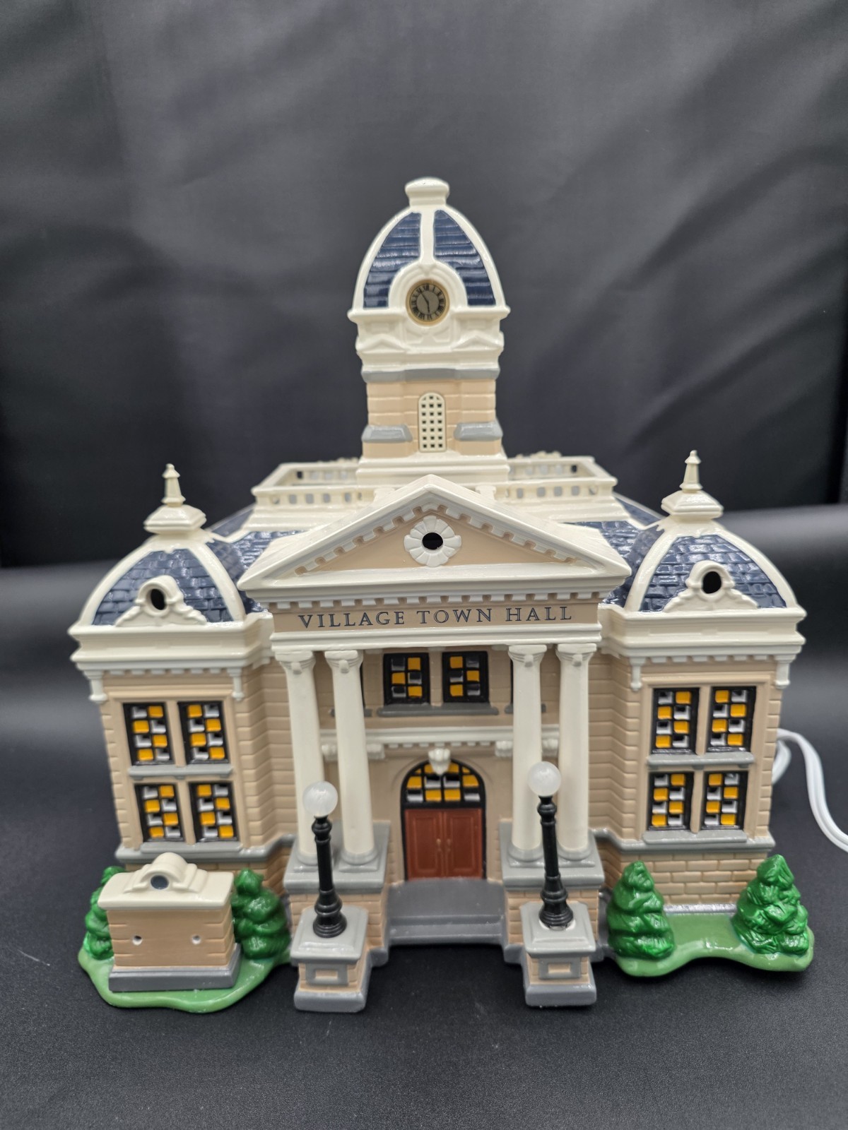 Department 56 Town Hall Snow Village 55044 READ Missing American Flag & Sign