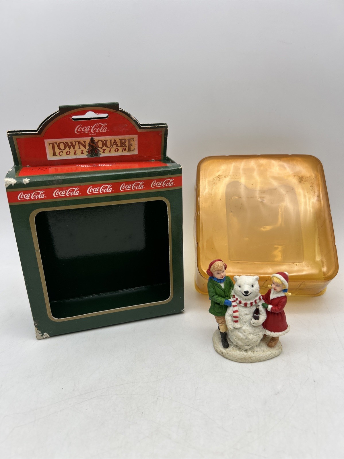 1994 COCA-COLA Town Square Village Accessory Kids & SNOWBEAR 2.5” Snow Scene