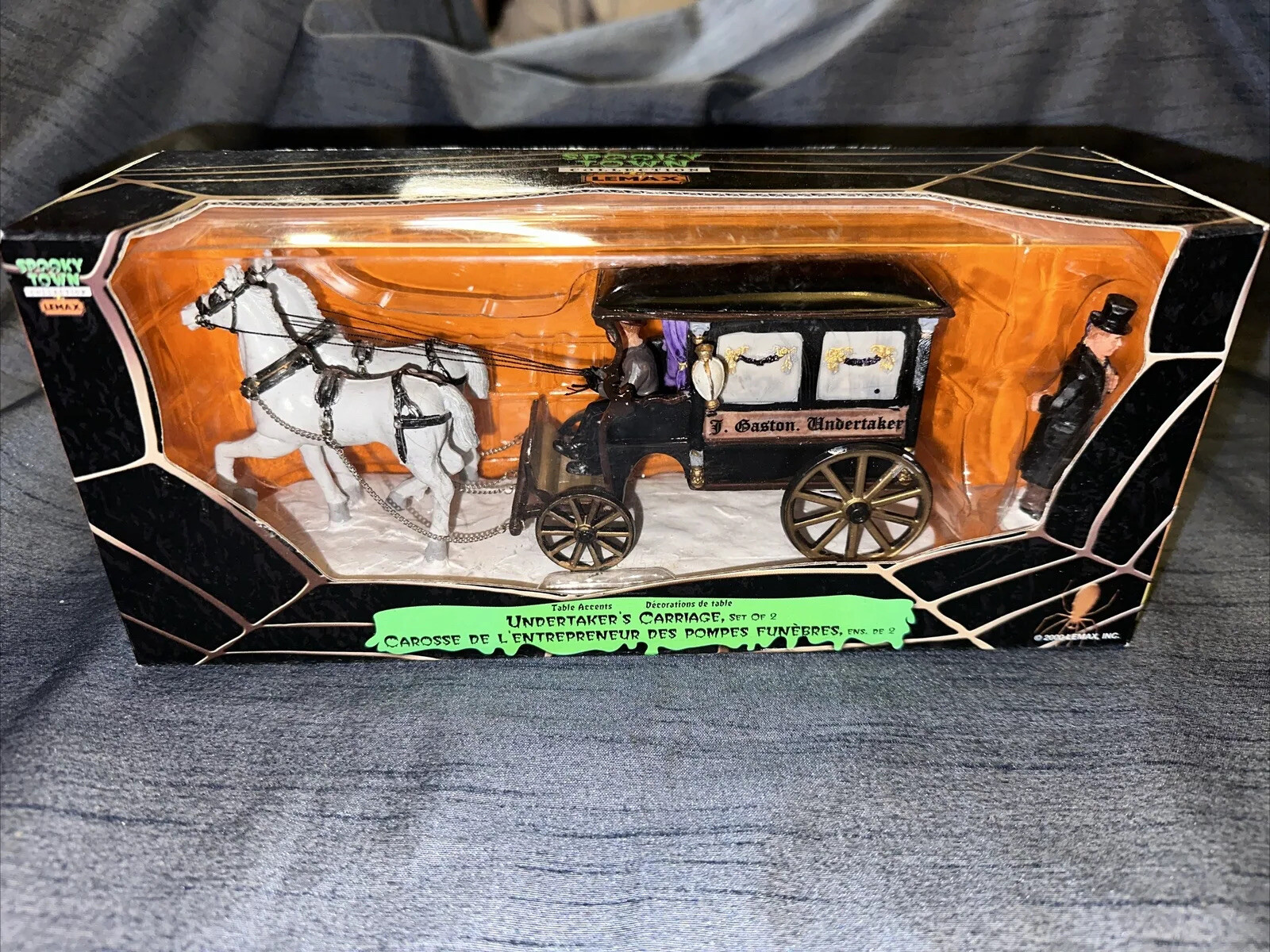 Lemax Spooky Town – Boot Hill Table Top Undertaker – Retired – 2009 – Halloween