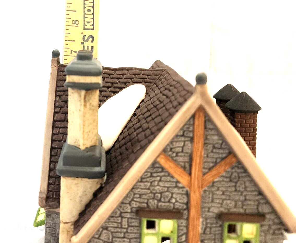 Dept 56 Dickens Village KINGFORDS BREW HOUSE 5811-4 porcelain handpainted VTG