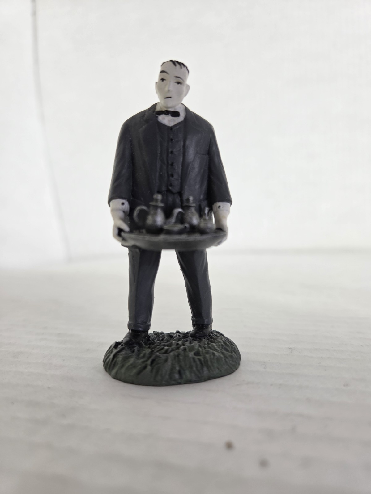 Dept 56 The Addams Family Lurch The Butler 6002950 Halloween Wednesday Creepy