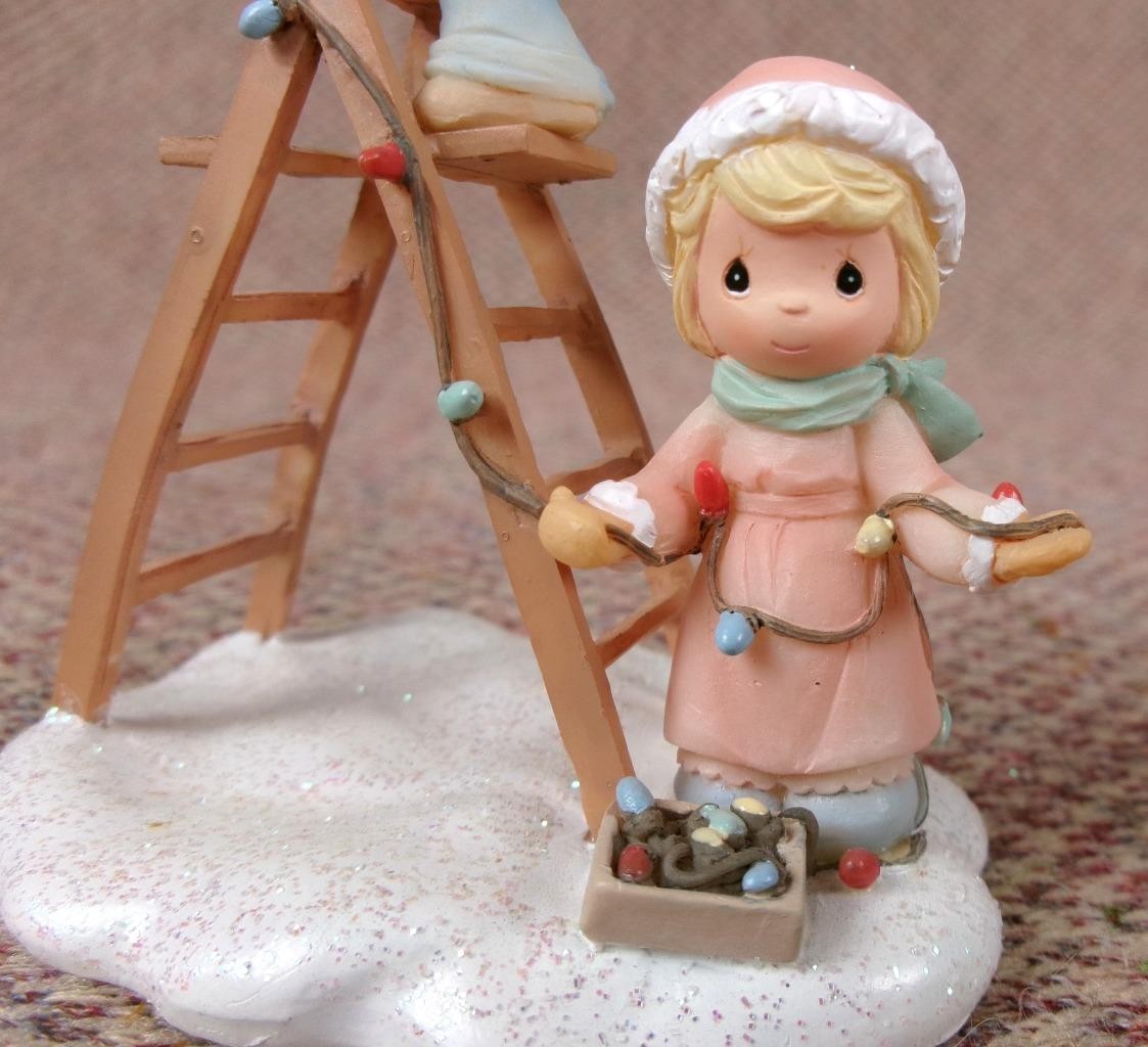 2003 Precious Moments Hawthorne Village “The Heart Of Christmas” 91289 Set Of 3
