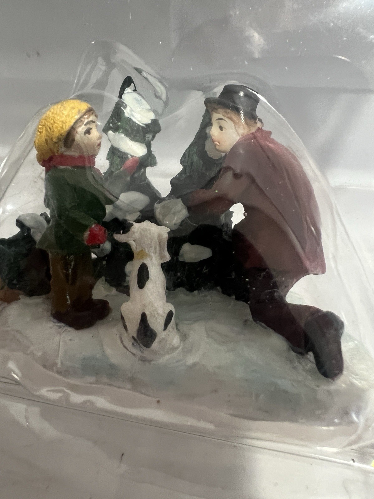 Holiday Inspirations Town Series House Accessory Trees, Dad, Kid & Dog NEW
