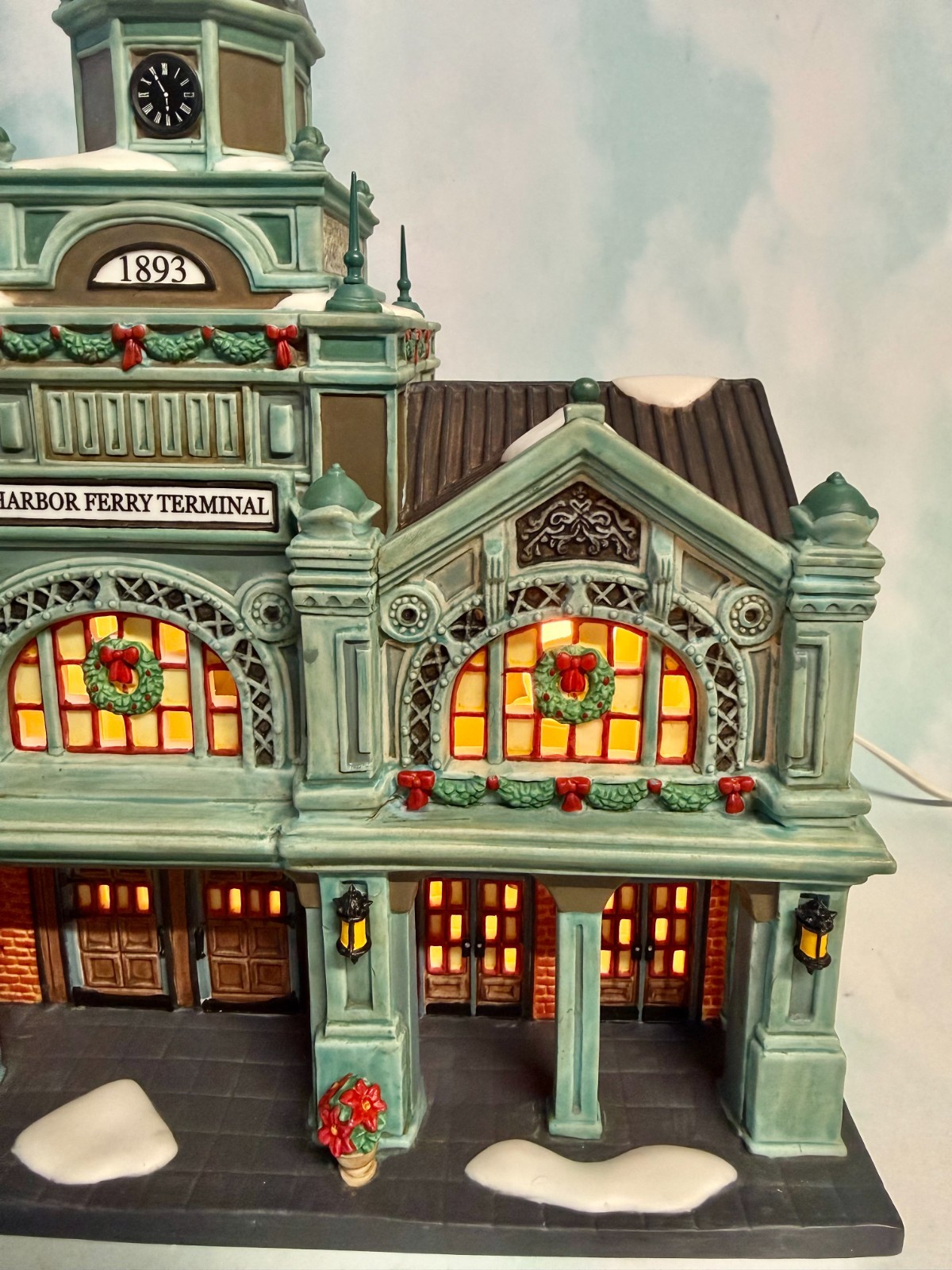 DEPT 56 CHRISTMAS IN CITY- EAST HARBOR FERRY TERMINAL 59254 COLLECTOR’S EDITION