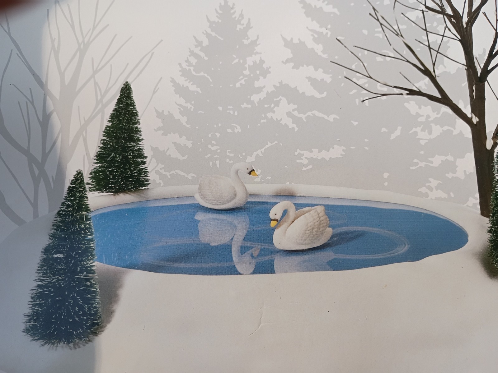 Department 56 Village Animated Accessory Swan Pond Works With Box