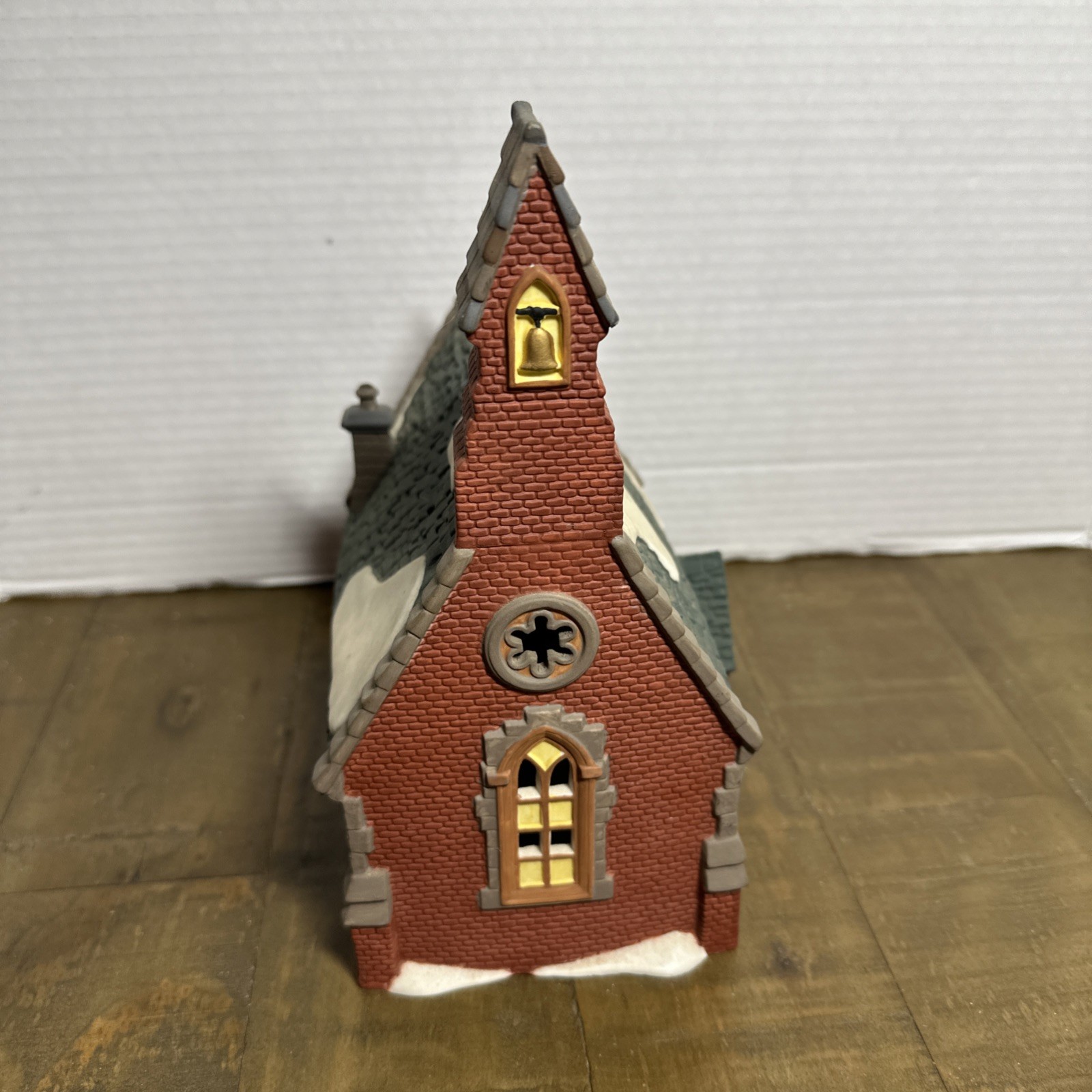 Heritage Village Dickens Village Series Dudden Cross Church Dept 56 1995 READ