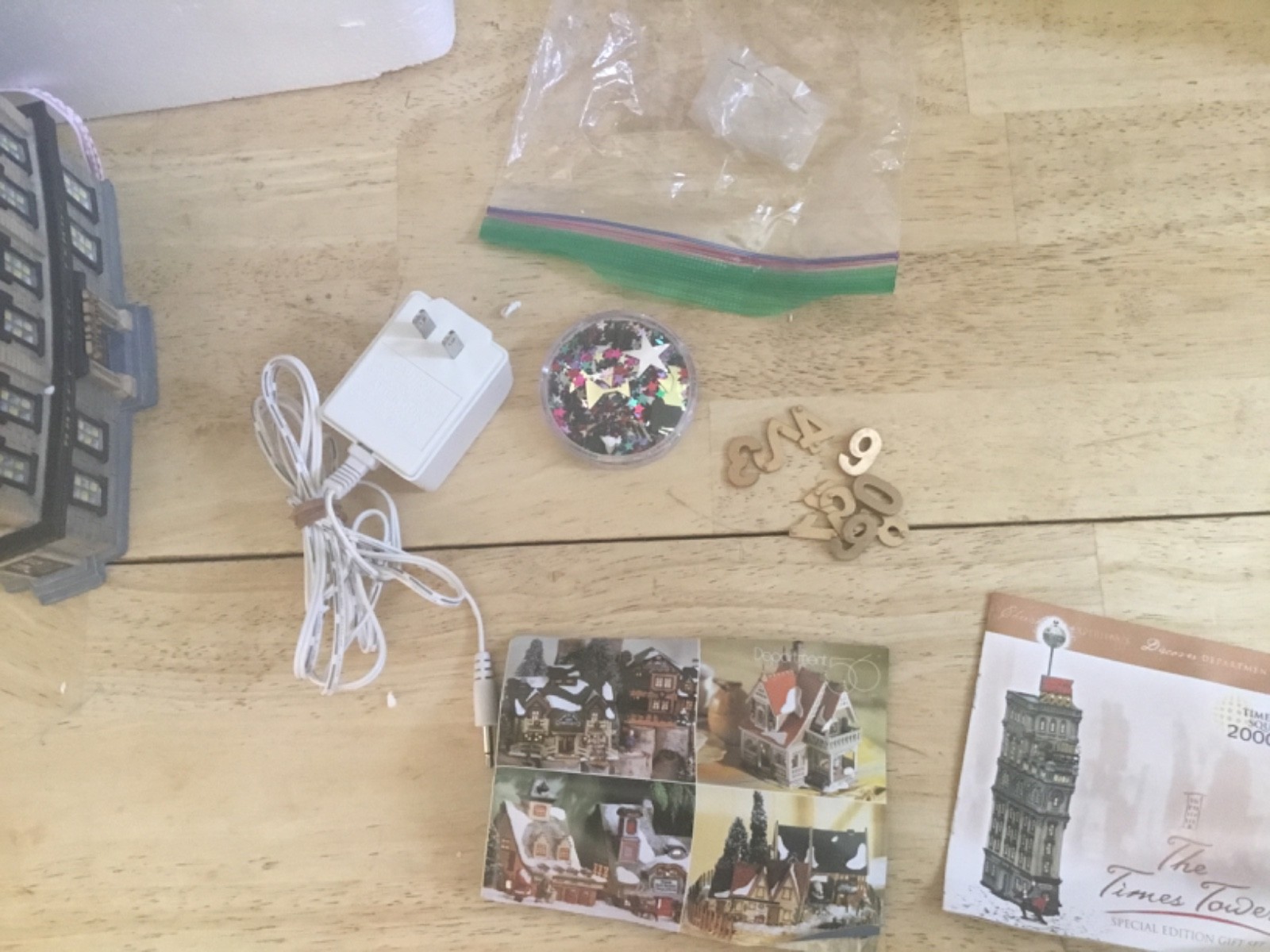 Department 56 Christmas in The City The Times Tower 2000 Special Edition…