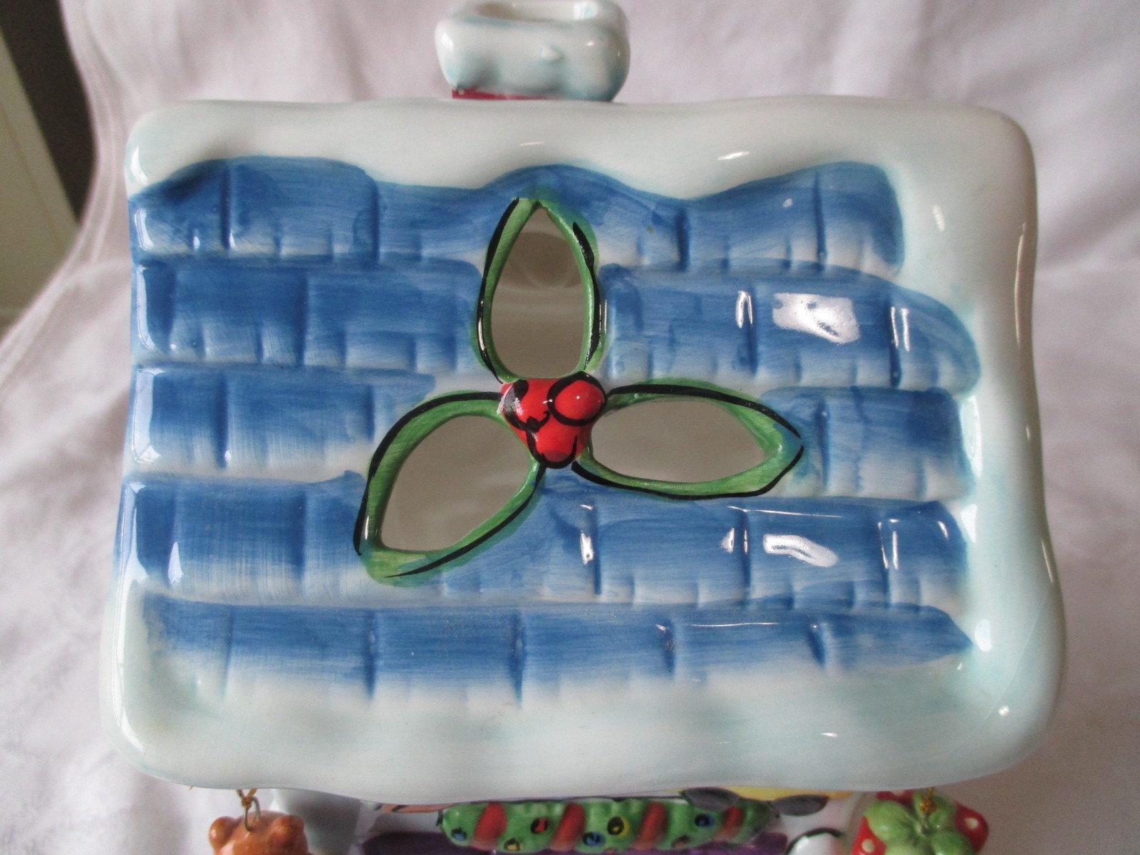 Elements TOY SHOP Christmas Tea-Light CANDLE HOLDER~Holiday Village~Ceramic