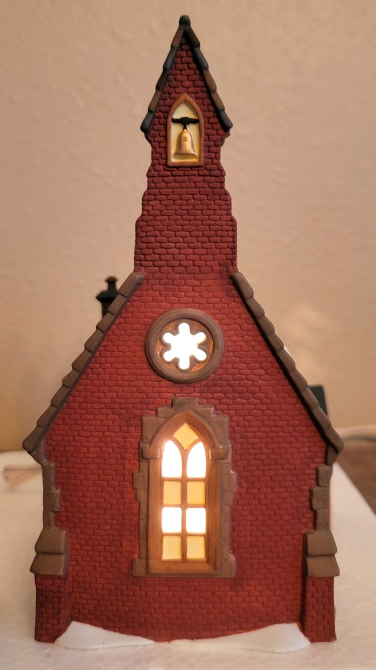 Dept 56 Dudden Cross Church Dickens Village Series Heritage 5834-3 Christmas