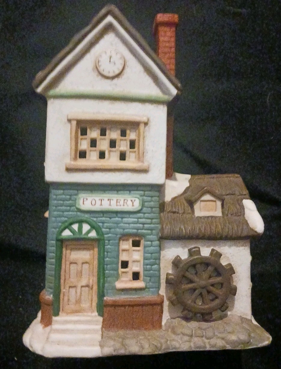 Dickens Collectables Pottery House FREE SHIPPING