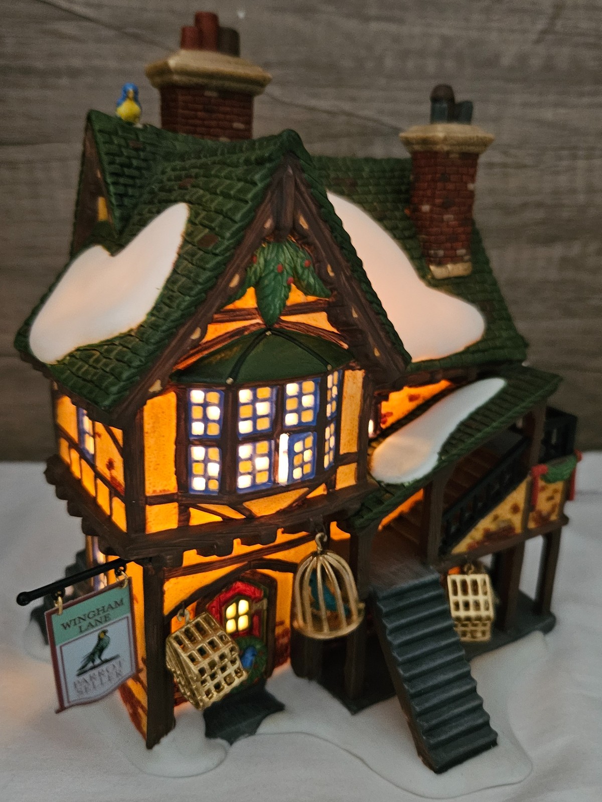 Dept 56 Dickens Village “Wingham Lane Parrot Seller” #56-58449 RETIRED