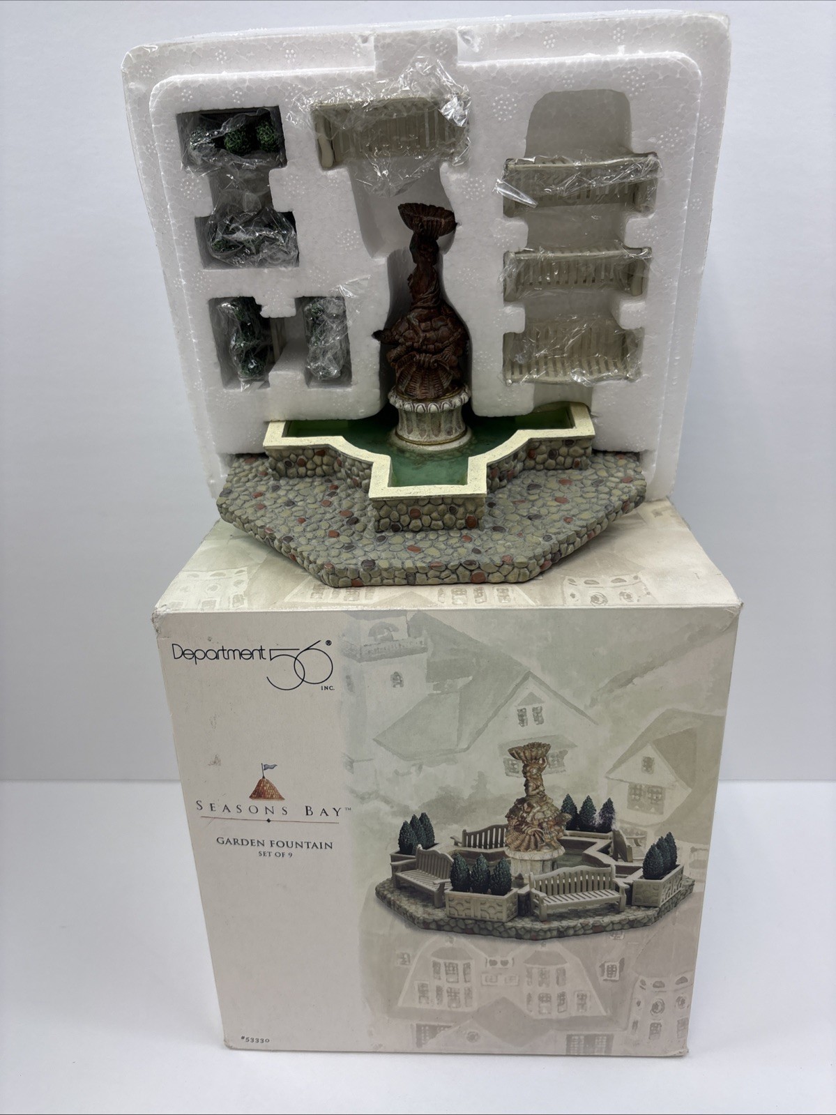 DEPT 56 SEASONS BAY GARDEN FOUNTAIN 53330 VILLAGE CHRISTMAS NEW 1998