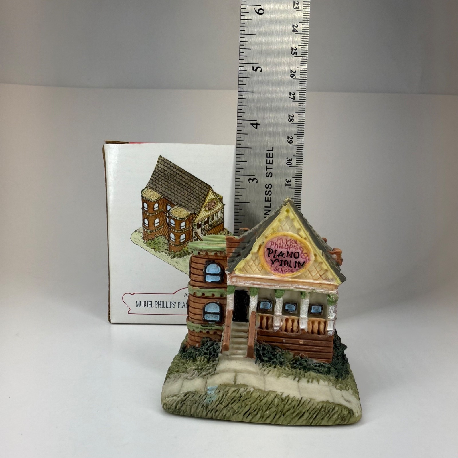 Liberty Falls Muriel Phillips Piano & Violin School Miniature Village 1994 -AH86