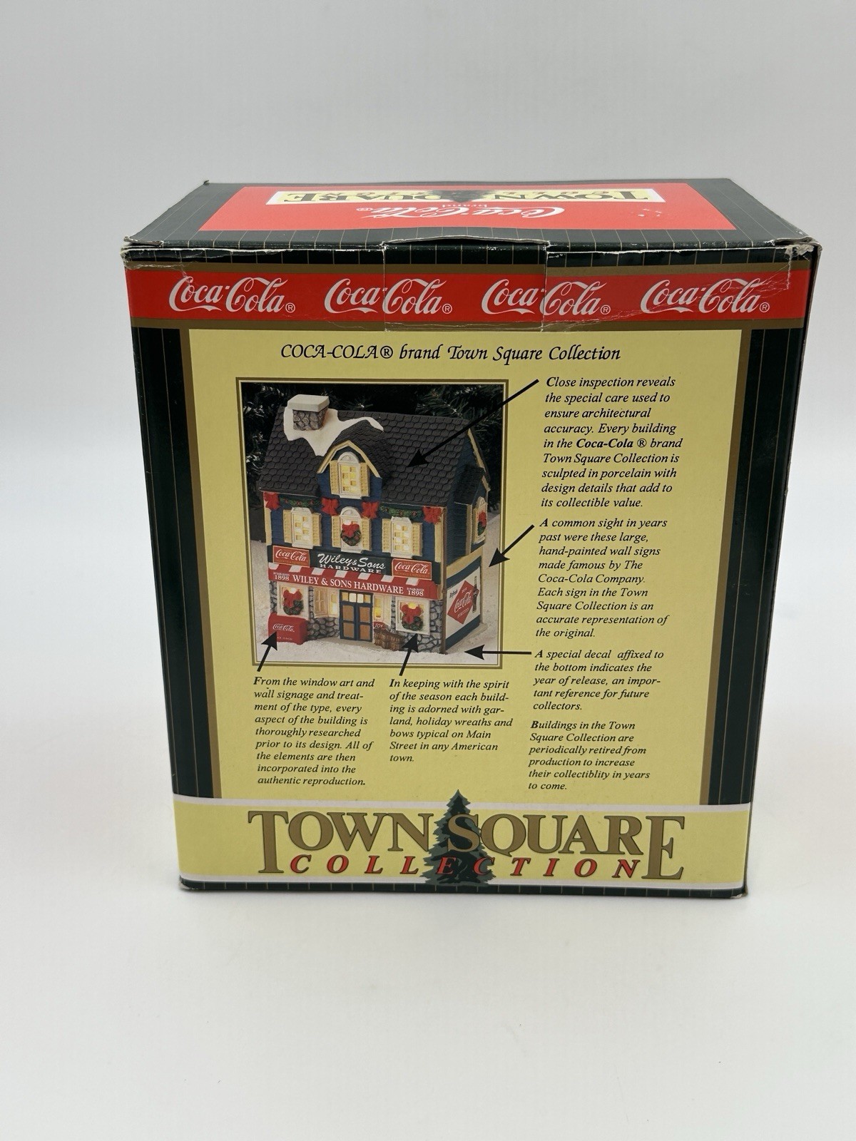 Vintage 1997 Christmas Village Coca Cola “Mrs Murphys Chowder House” EUC W/Box