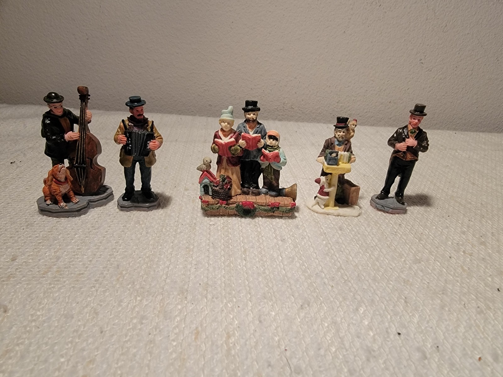 Lemax Village Accessory Figurines Village People Set of 5 Music Band Choir EUC
