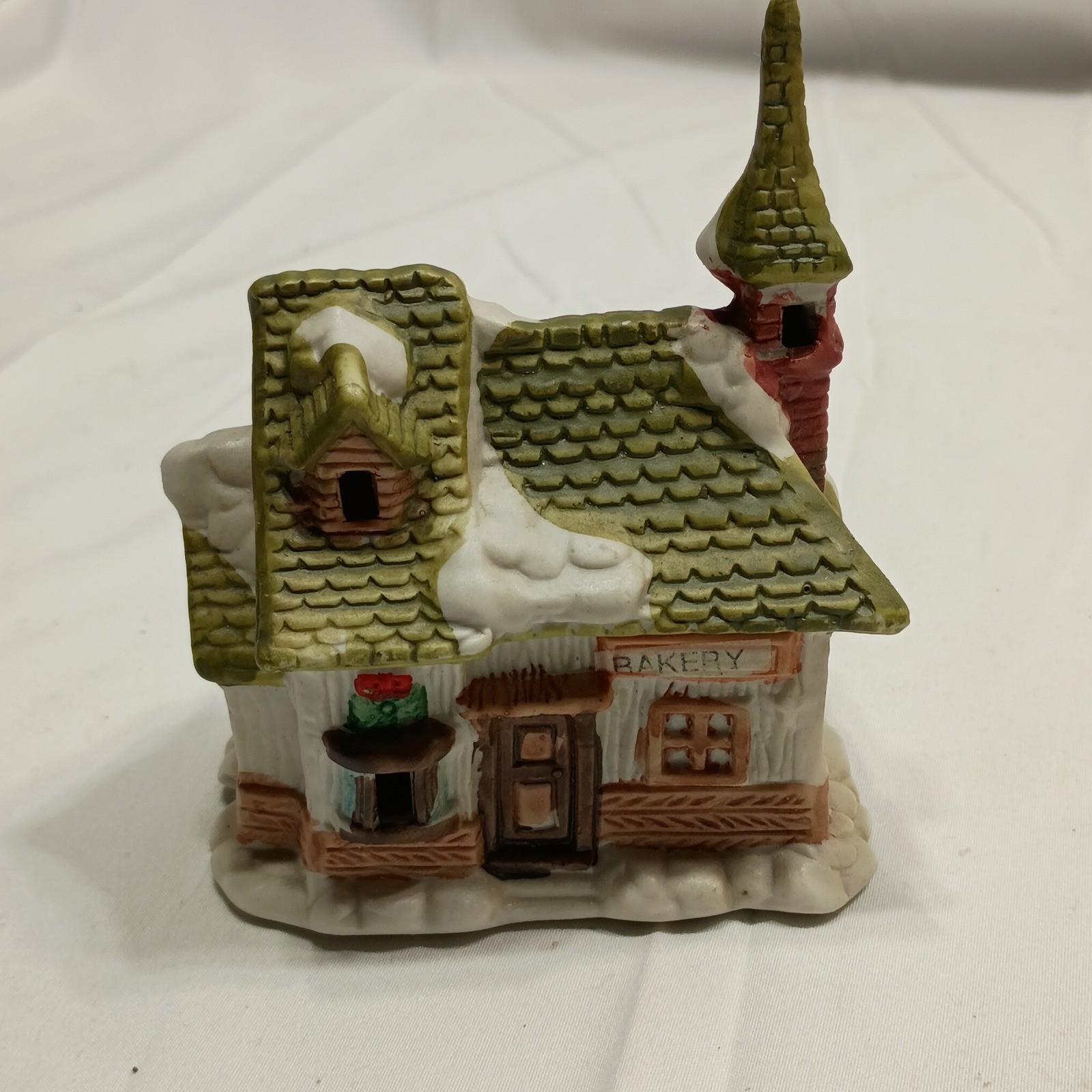 Christmas Ceramic Grist Mill Public House Village Vintage Set