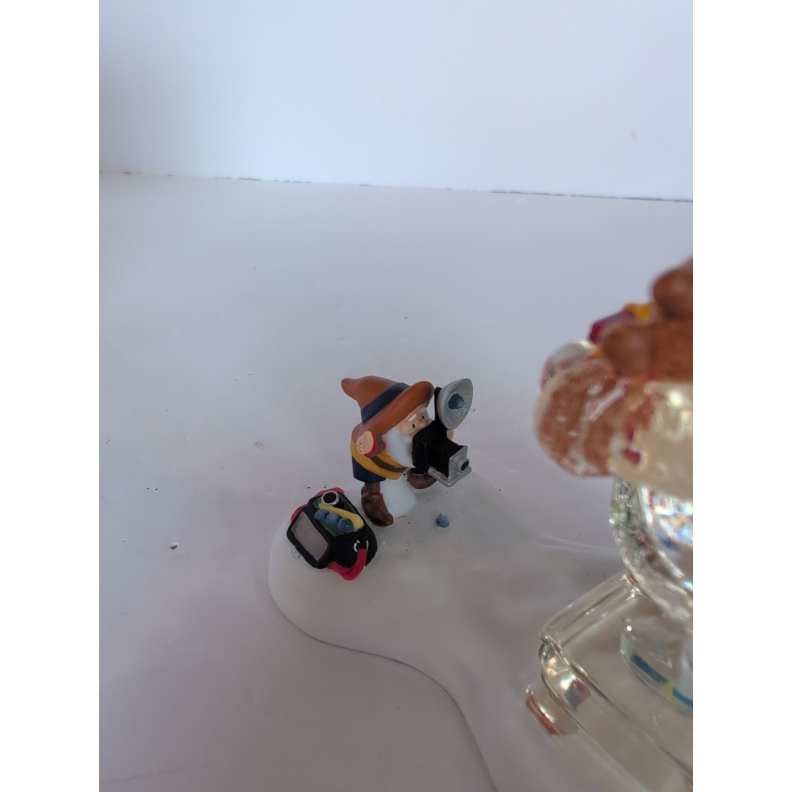 Dept 56 “KRINGLE STREET TOWN SANTA” ICE SCULPTURE #56869 North Pole Retired