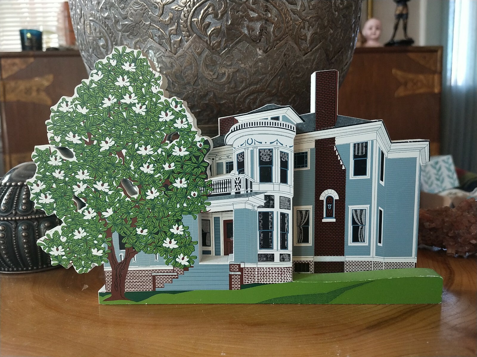 Shelia 1996 Pine Crest Knoxville TN wood block village house