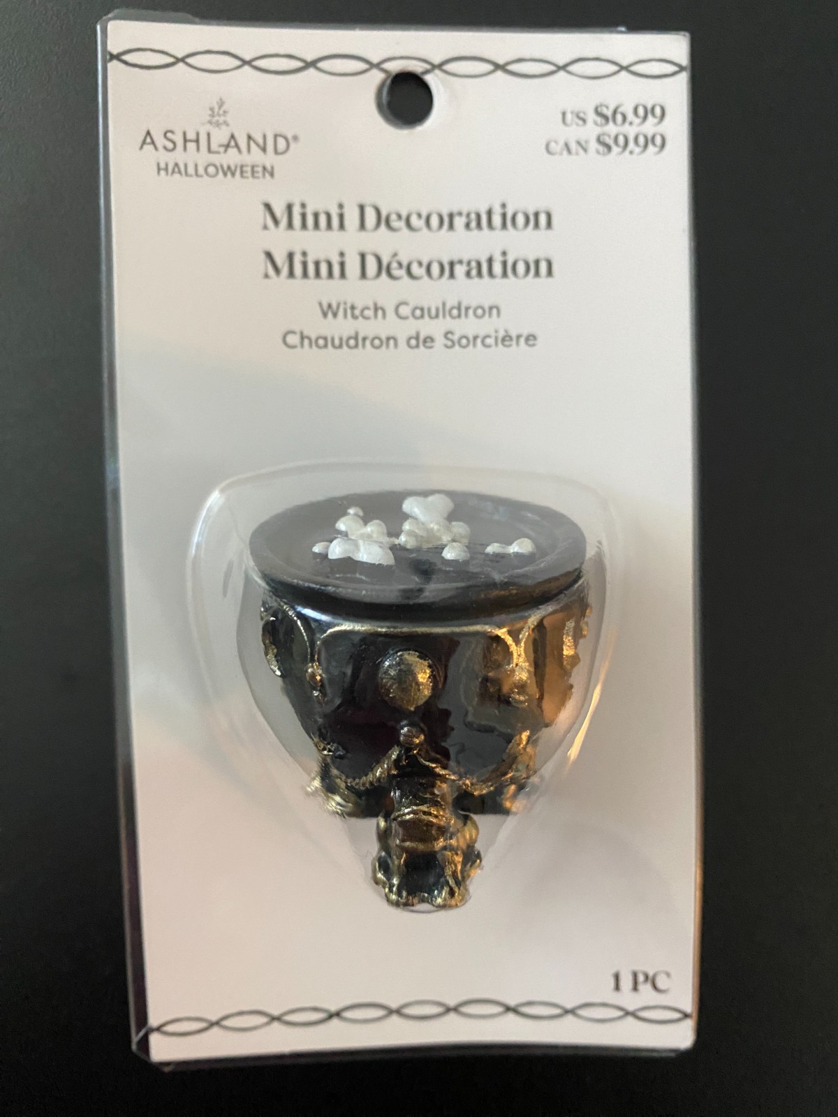 ASHLAND HALLOWEEN MINIATURES WITCH CAULDRON WITH BREW ~ NEW IN PKG 2025