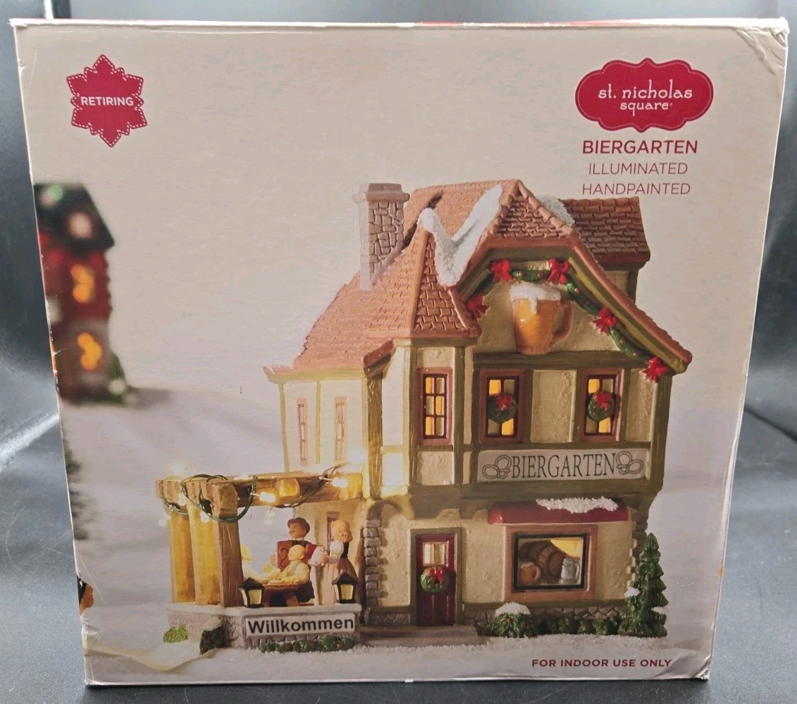 St. Nicholas Square Biergarten Beer Garden Building w/Box Retired Beergarden NEW