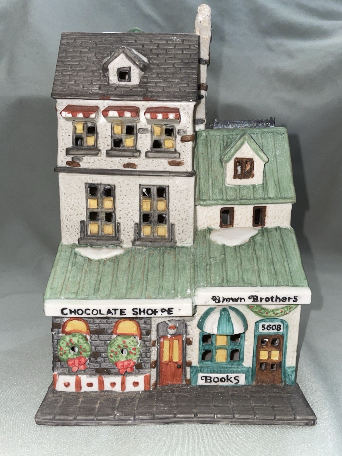 VTG Dept 56 Christmas in the City ‘The Chocolate Shoppe/Book Store No Box