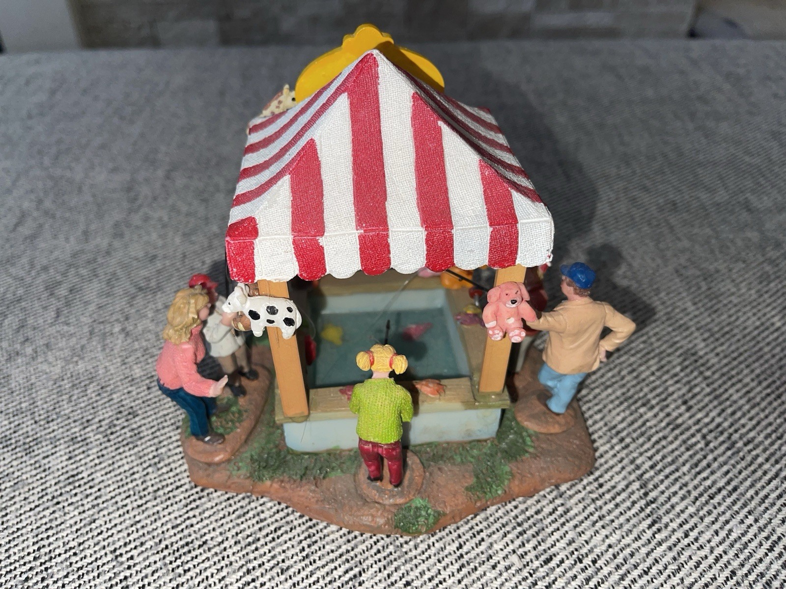 Lemax FISHIN’ POND Fishing Carnival Fair Circus Table Accent – #83685
