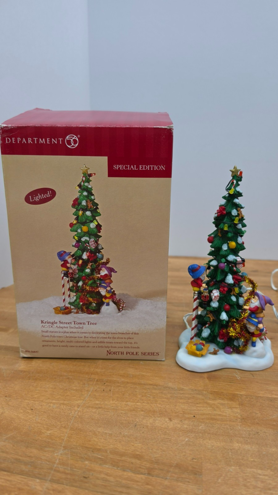 DEPT 56 North Pole Series “KRINGLE STREET TOWN TREE #56847 *SPECIAL EDITION*