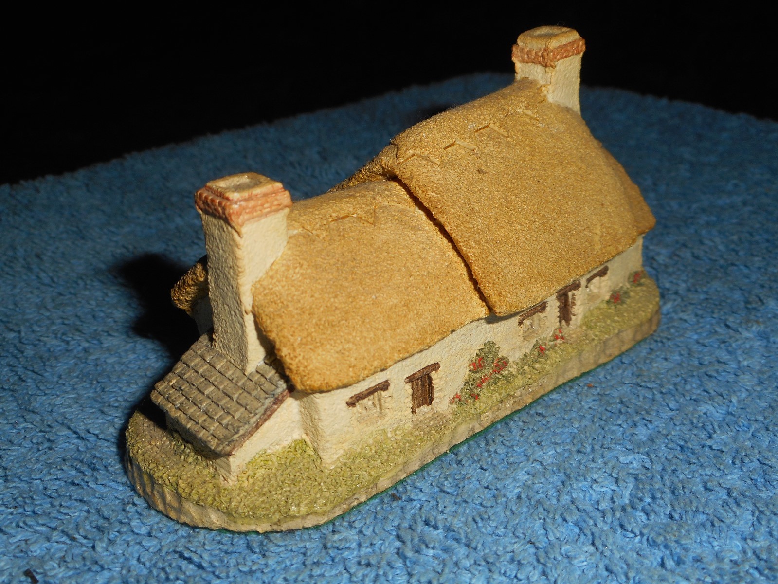 YEOMANS FARMHOUSE Cottage David Winter Sculpture 1985 Retired Great Britain