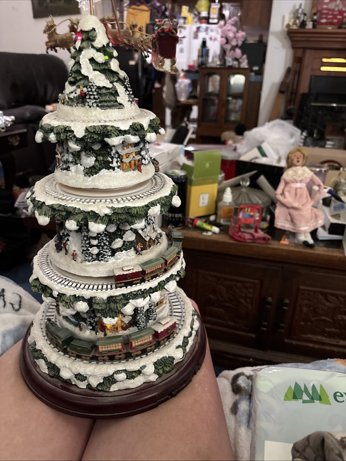 Hawthorne Village Thomas Kinkade Wonderland Express Christmas Tree – Train Music
