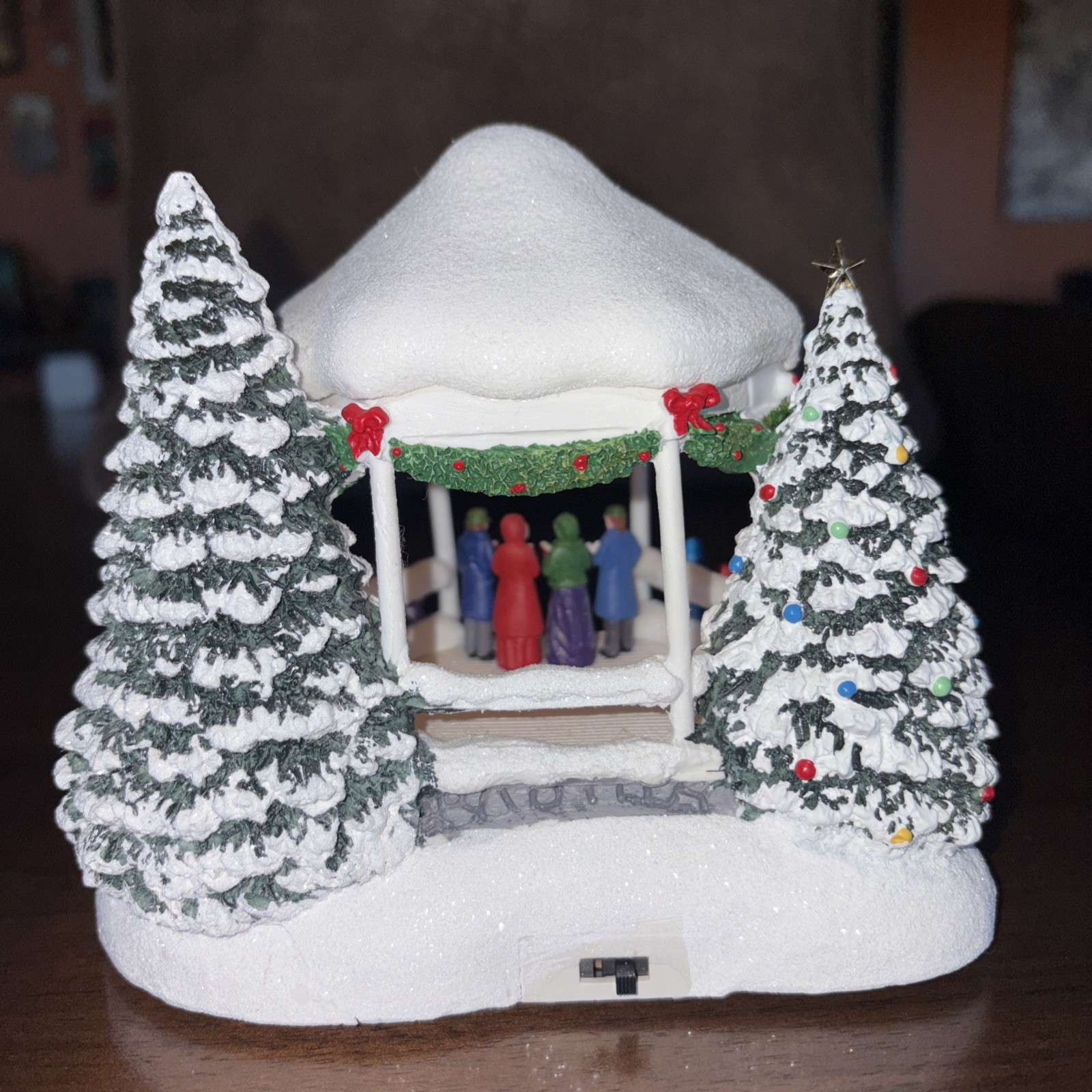 2023 Thomas Kinkade Teleflora Sweet Sounds Of Christmas w/ Batteries WORKS
