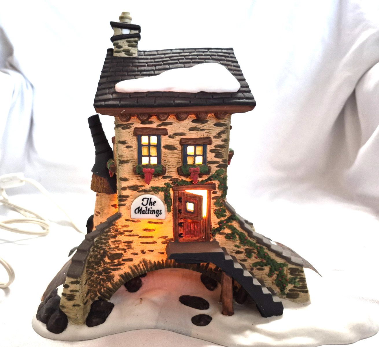 The Maltings Department 56 Heritage Village Collection Dickens’ Christmas