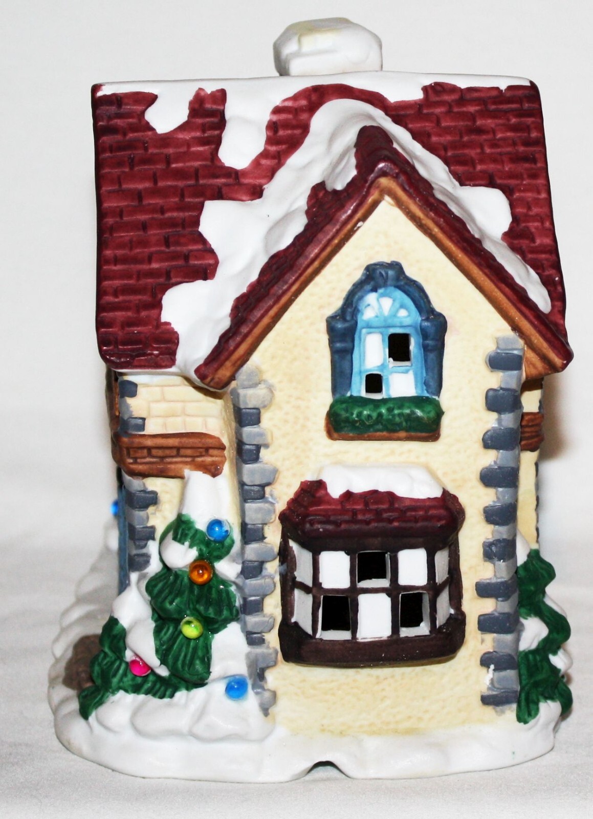 ST.NICHOLAS SQUARE “Country Inn” Christmas Village Building (S3)