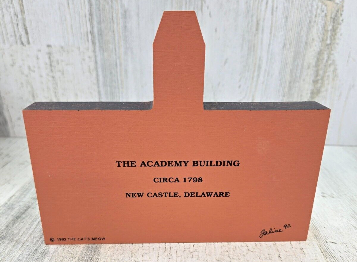 Cat’s Meow Village The Academy Building New Castle Delaware Shelf Sitter