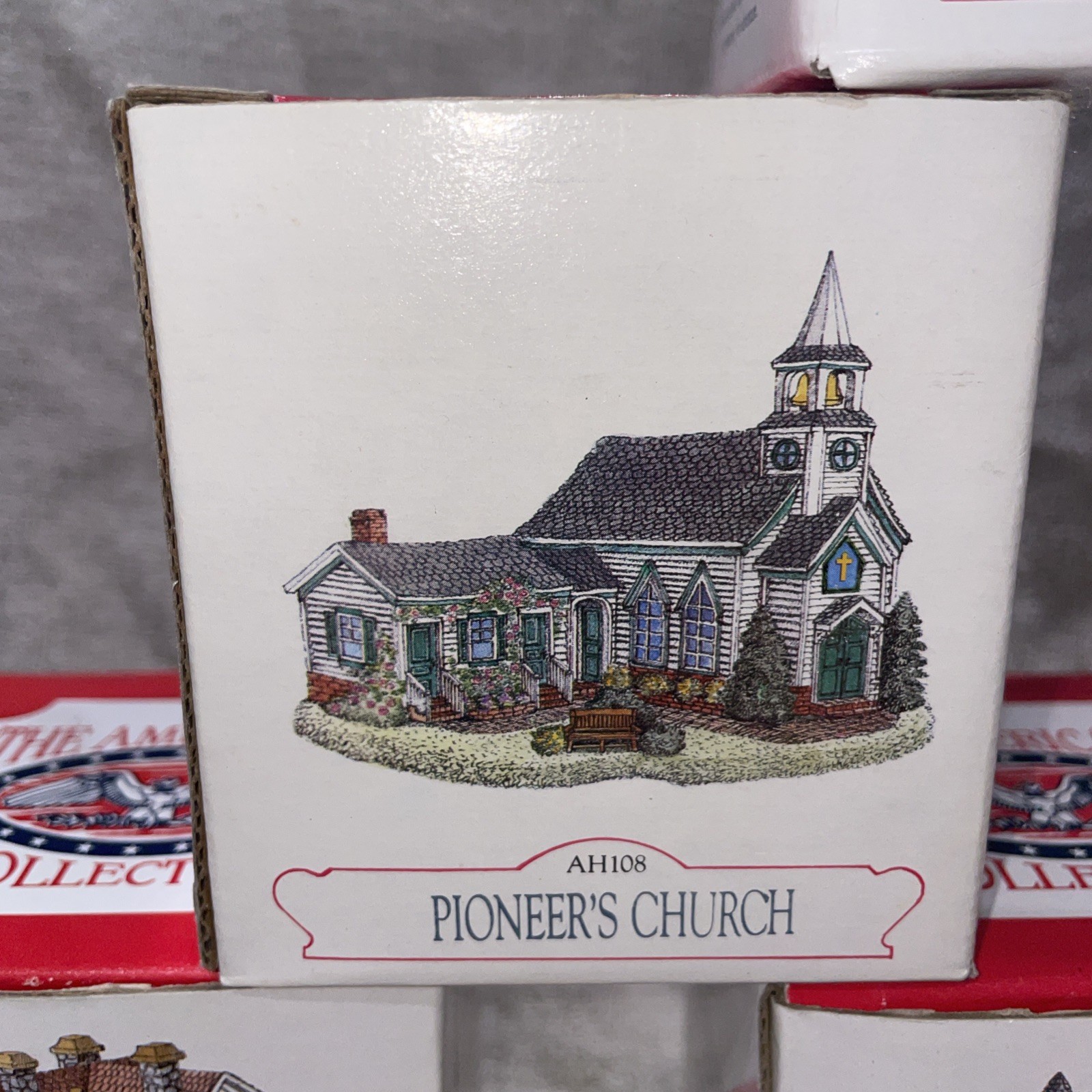 10 The Americana Collection Liberty Falls Houses & Buildings + 10 Pewter Figures