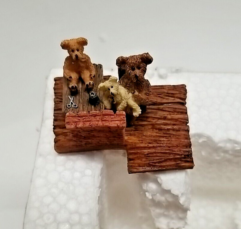 Boyd’s Bearly Built Villages Boyds Town Ted E. Bear Shop #19001