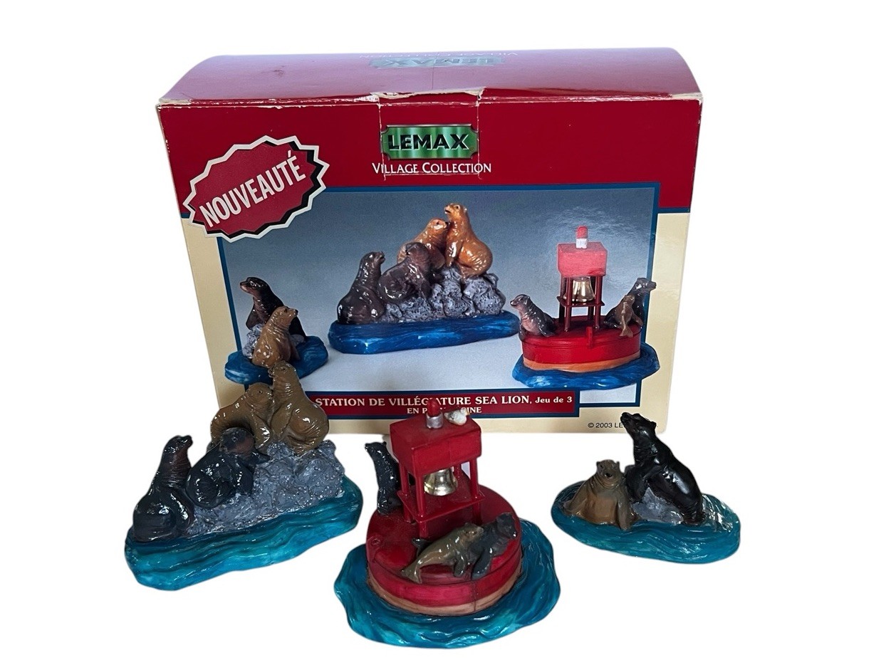 Vintage Lemax Sea Lion Resort Set of 3 Poly Resin Village Accessory 2003