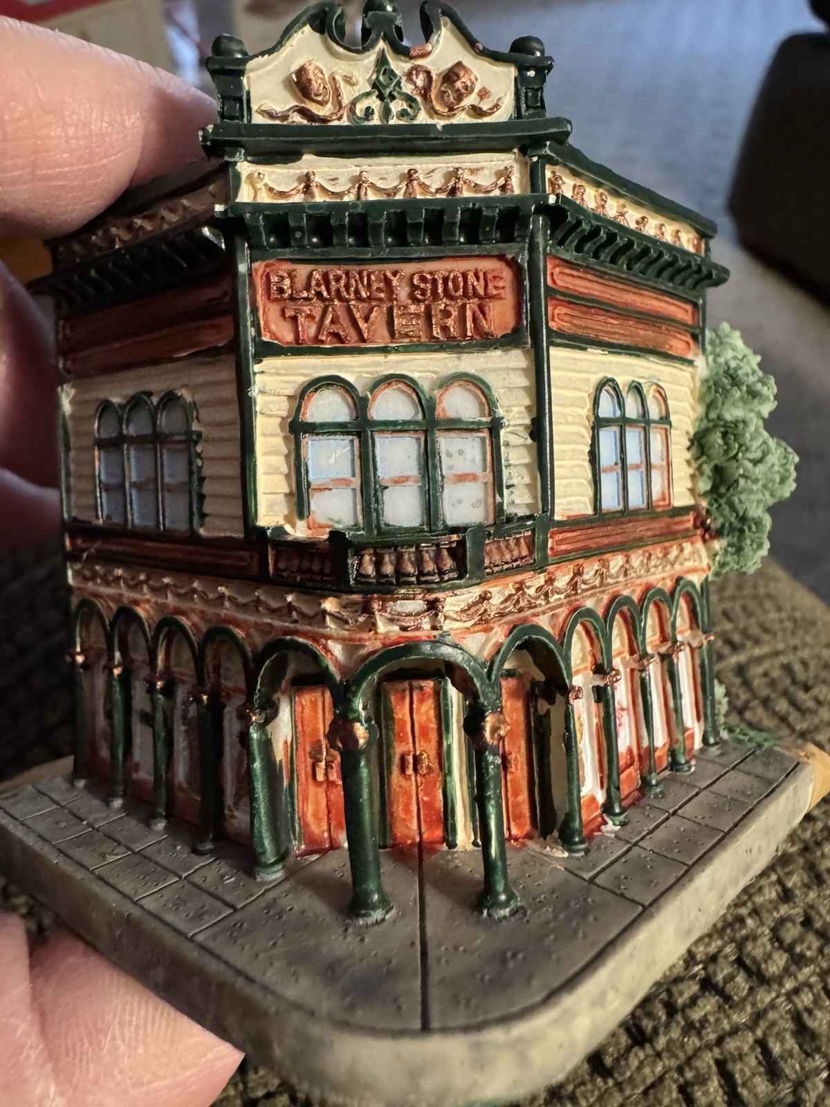Liberty Falls AH286 Blarney Stone Irish Tavern Miniature Village Americana NEW
