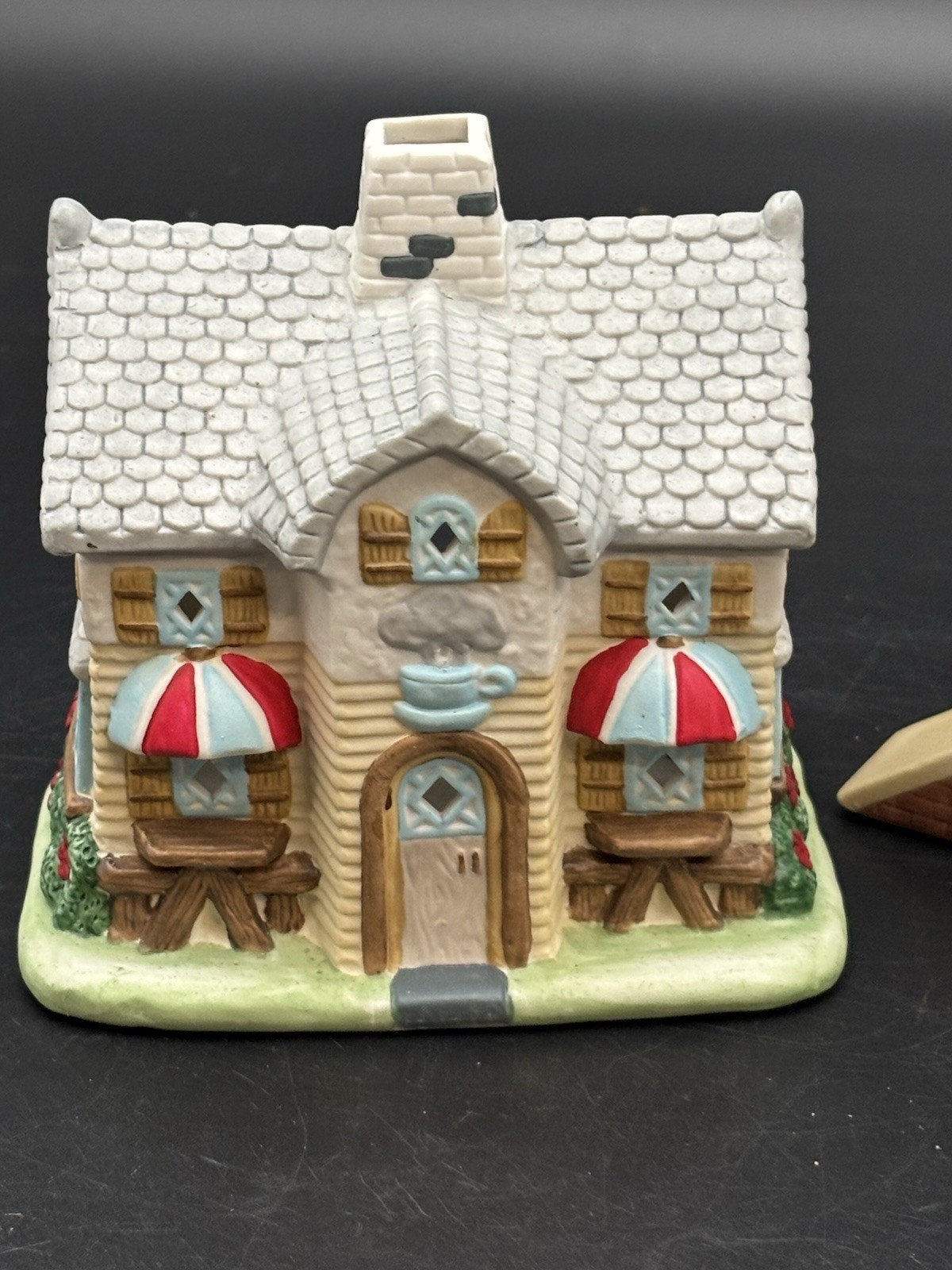 PartyLite Olde World Village Train Station & Coffee Shop tealight Houses Retired