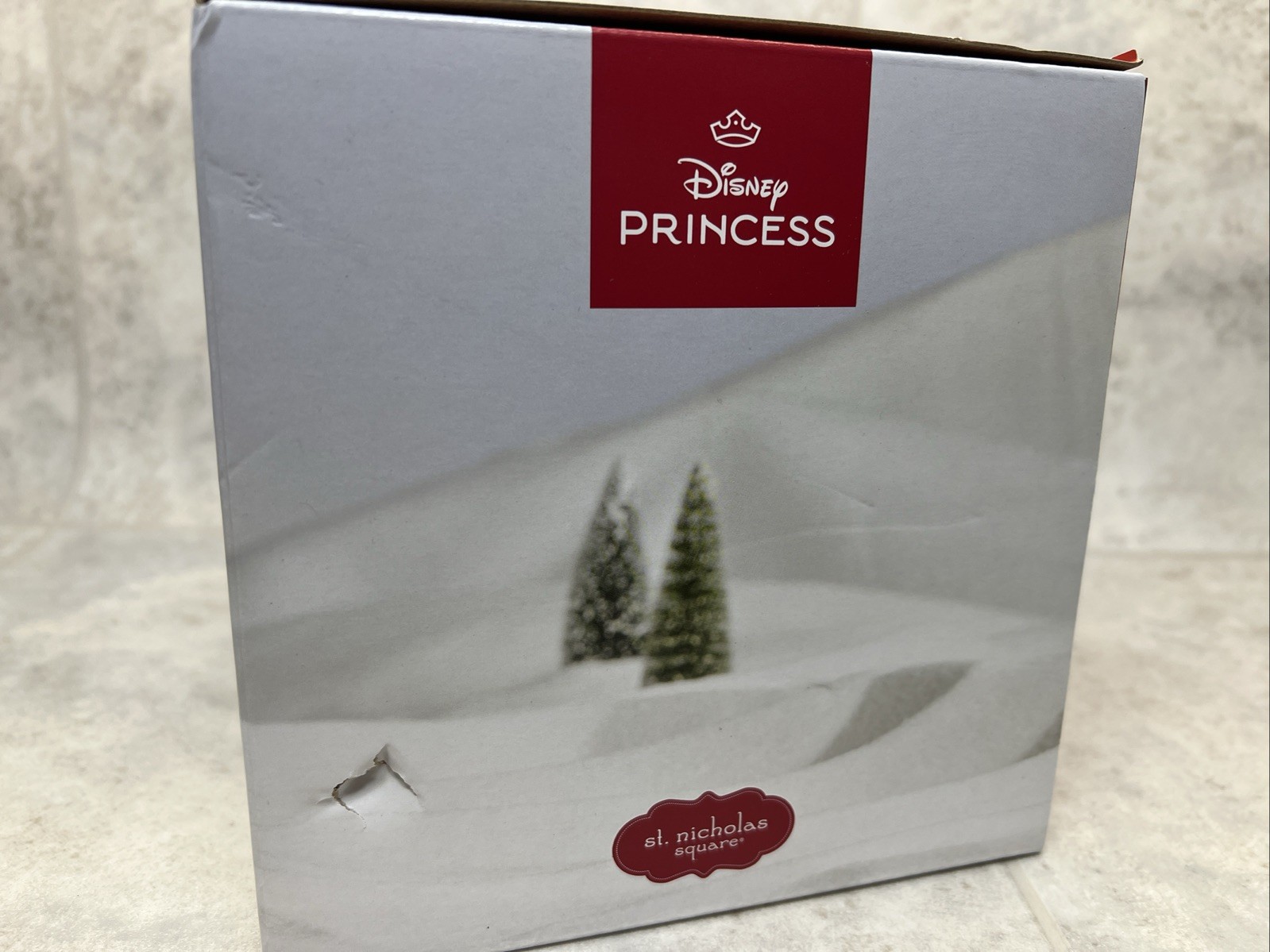St. Nicholas Square Village Disney Princess Snow White Well Hand Painted- New