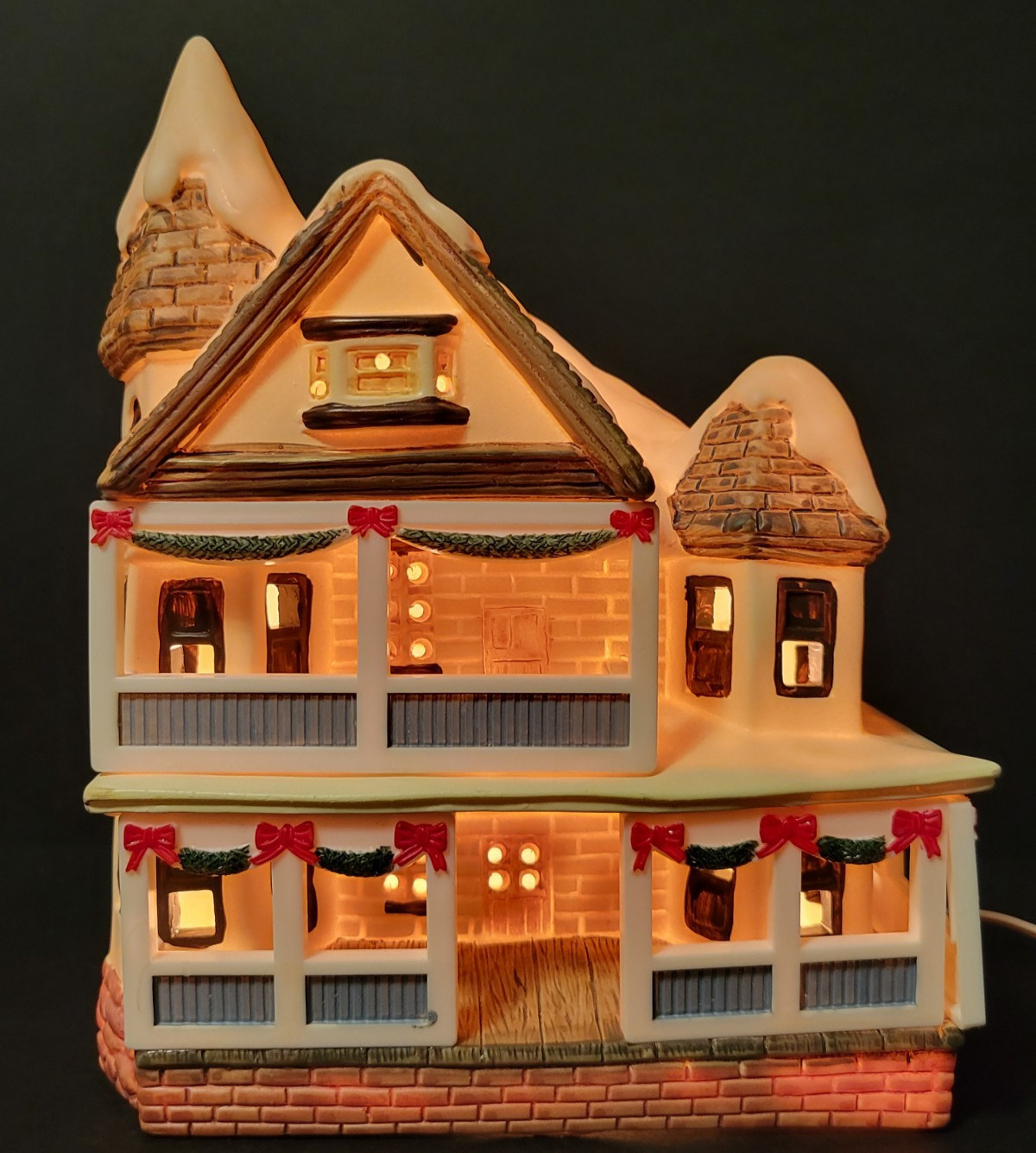 Christmas Village House with Wrap Around Porch All Plastic