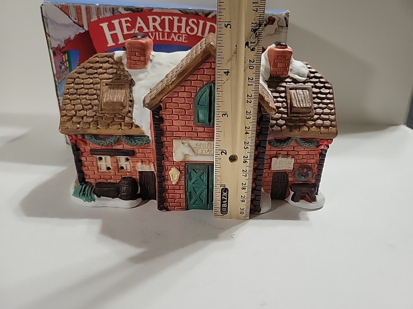 NOMA “Horse Livery” Hearthside Village Porcelain Lighted House 1992 w/Box