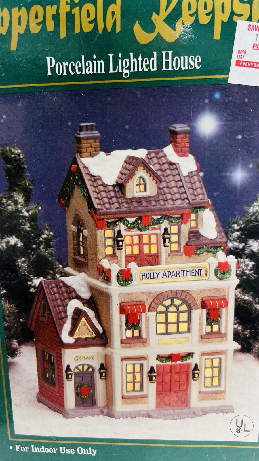 Copperfield Keepsake “ Holly Apartment ” Porcelain Lighted House Excellent !