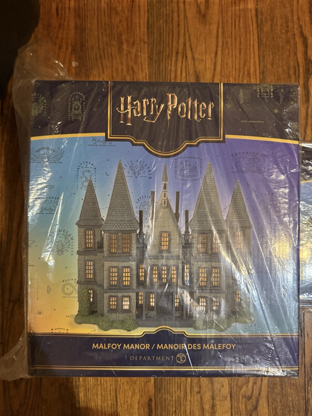 Department 56 MALFOR MANOR and HEDGE AND GATE SET Harry Potter Village