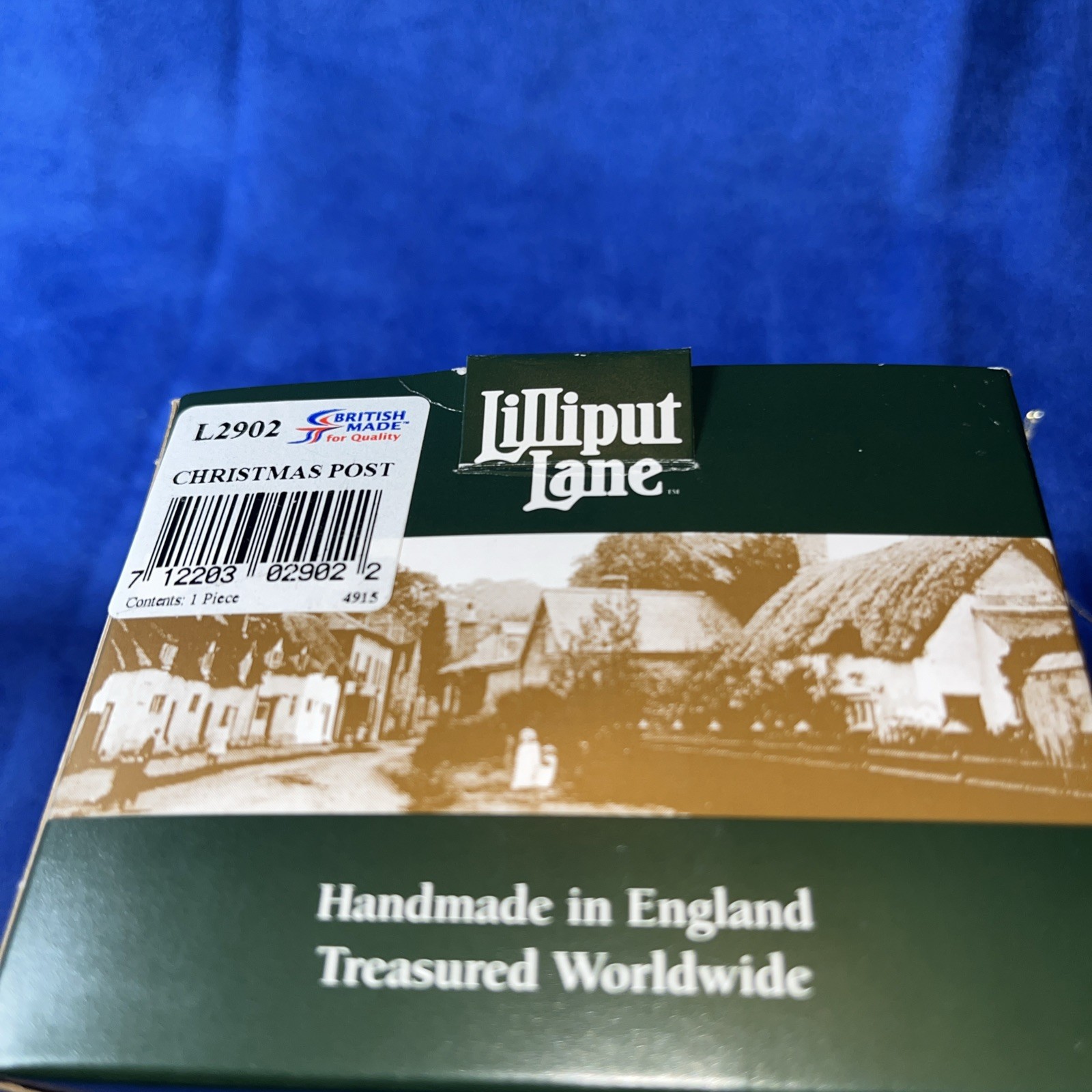 Lilliput Lane Ornament – Christmas Post – L2902 in original box with deed.