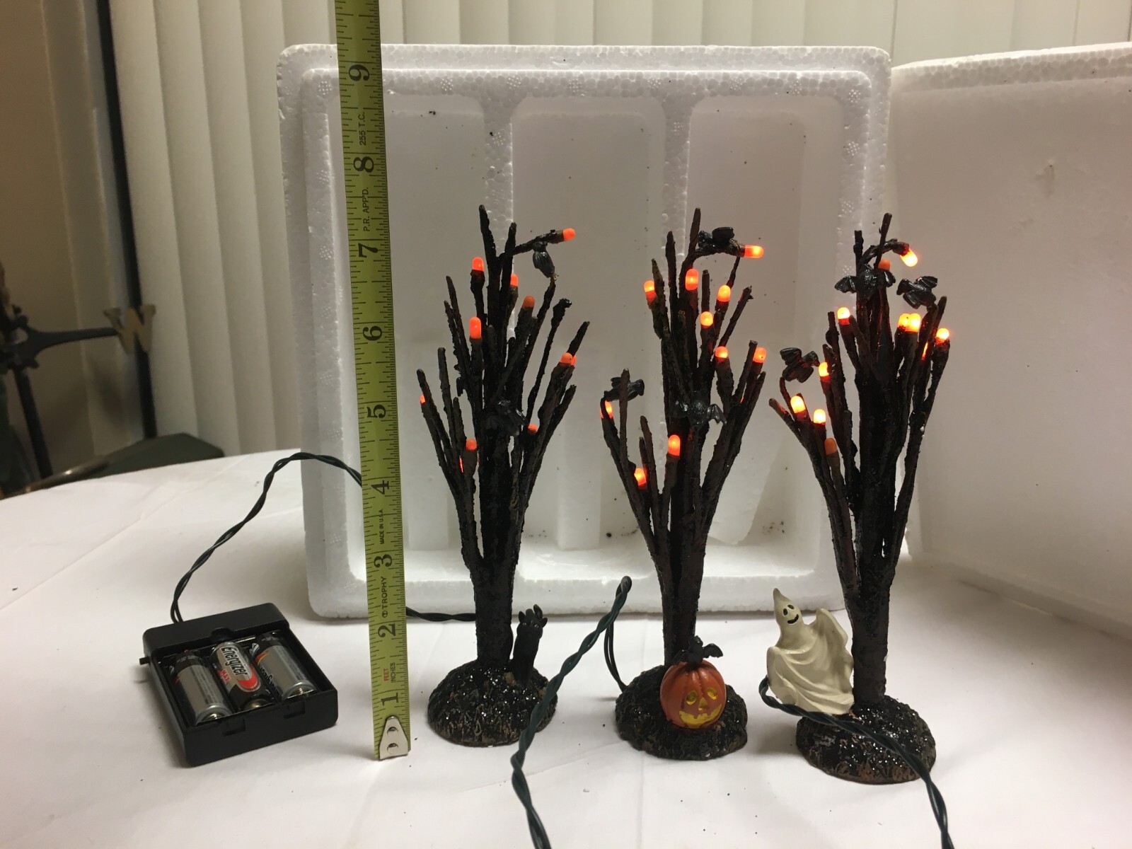 Hawthorne Village Halloween Collection Spooky Ghost Trees