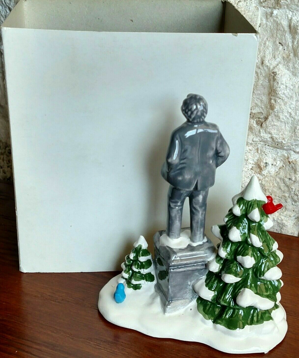 Statue Of Mark Twain #51730 Snow Village Department 56 -BUYER GUARANTEE