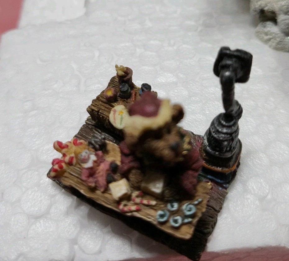 Boyds Bearly Built Village ELVES-B-US WORKSHOP